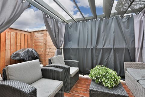 Photo 40 at 3 - 20 Minton Drive, East Woodbridge, Vaughan