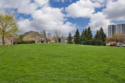Photo 43 at 3 - 20 Minton Drive, East Woodbridge, Vaughan