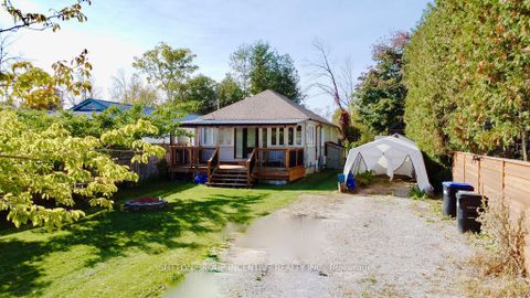 Photo 2 at 1556 Houston Avenue, Rural Innisfil, Innisfil