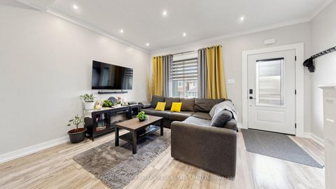 Photo 6 at 257 Prescott Avenue, Pellam Park, Toronto