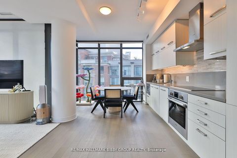 Photo 4 at 710 - 15 Beverley Street, Chinatown, Toronto