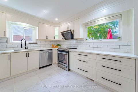 Photo 6 at 28 Bramblebrook Avenue, Milliken, Toronto