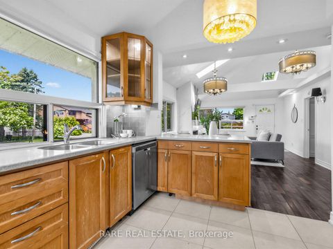 Photo 17 at 205 Beach Road, Keswick North, Georgina