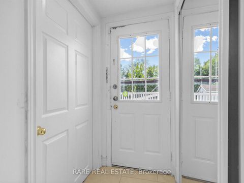 Photo 18 at 205 Beach Road, Keswick North, Georgina