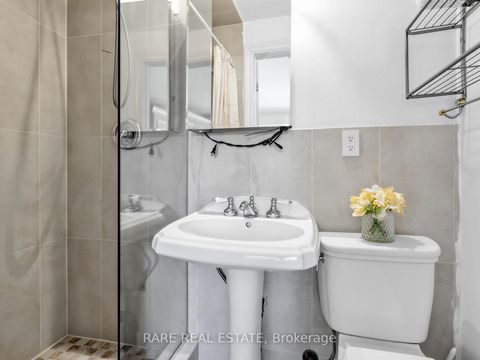 Photo 24 at 205 Beach Road, Keswick North, Georgina