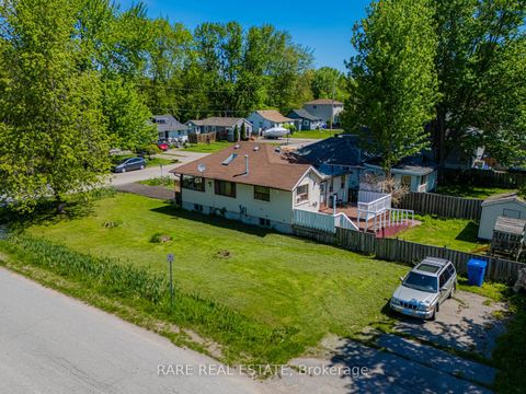 Photo 37 at 205 Beach Road, Keswick North, Georgina