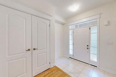 Photo 17 at 14 TWINFLOWER Lane, Oak Ridges Lake Wilcox, Richmond Hill