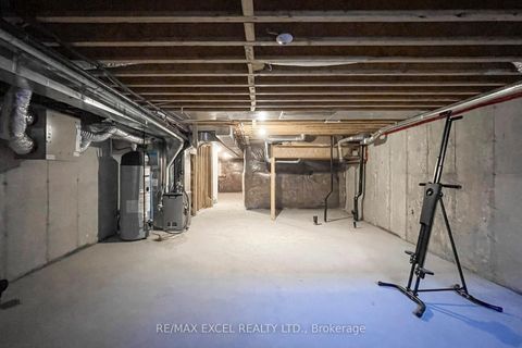 Photo 42 at 14 TWINFLOWER Lane, Oak Ridges Lake Wilcox, Richmond Hill