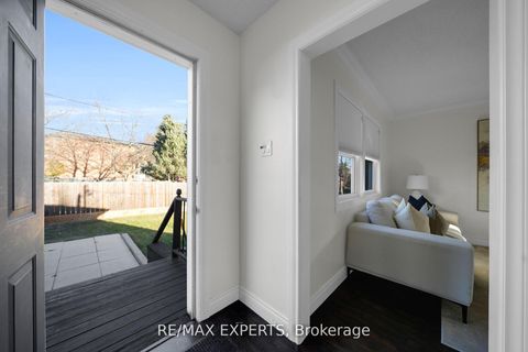 Photo 9 at 4 Larchmere Avenue, Humber Summit, Toronto