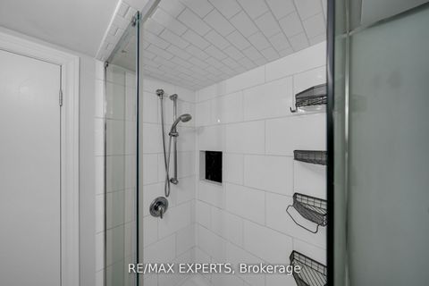 Photo 35 at 4 Larchmere Avenue, Humber Summit, Toronto