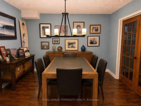 Photo 8 at 304 Charlton Avenue, Brownridge, Vaughan