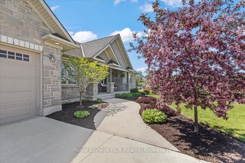 Photo 3 at 108 Marshall Heights, West Grey