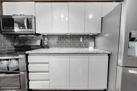 Photo 6 at 1012 - 228 Queens Quay W, Waterfront Communities C1, Toronto