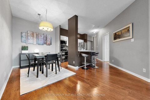 Photo 13 at 1012 - 228 Queens Quay W, Waterfront Communities C1, Toronto