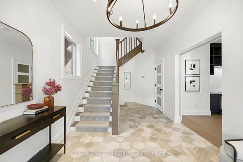 Photo 8 at 100 Admiral Road, Annex, Toronto