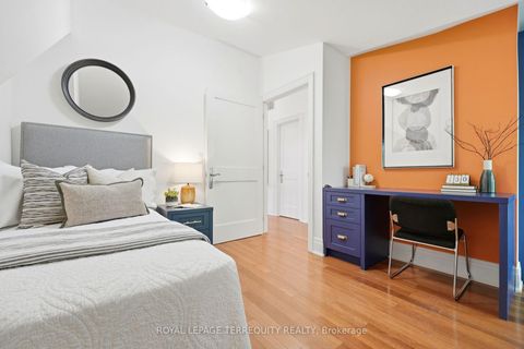 Photo 19 at 100 Admiral Road, Annex, Toronto