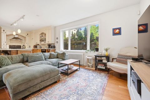 Photo 27 at 100 Admiral Road, Annex, Toronto