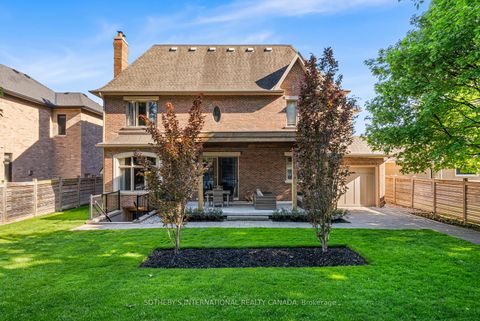 Photo 13 at 6 Weller Crescent, Maple, Vaughan