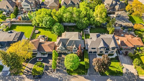 Photo 21 at 6 Weller Crescent, Maple, Vaughan