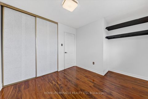 Photo 4 at 88 Reed Drive, Central, Ajax