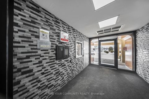 Photo 3 at 1603 - 1338 York Mills Road, Don Mills, Toronto