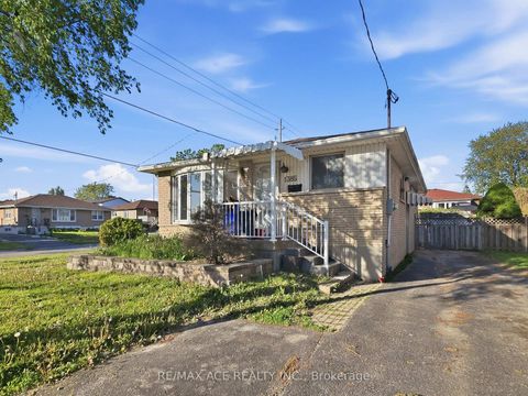 Photo 1 at 1385 Park Road S, Lakeview, Oshawa