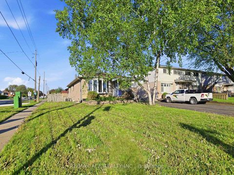 Photo 5 at 1385 Park Road S, Lakeview, Oshawa