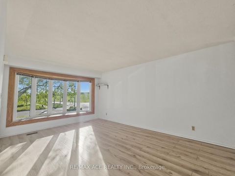 Photo 8 at 1385 Park Road S, Lakeview, Oshawa