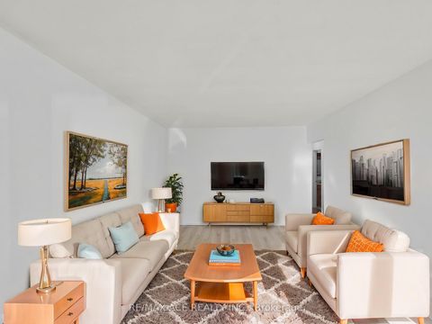 Photo 9 at 1385 Park Road S, Lakeview, Oshawa