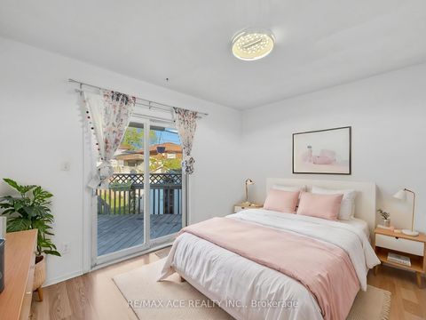 Photo 18 at 1385 Park Road S, Lakeview, Oshawa