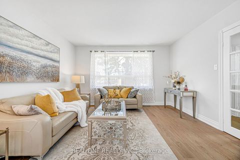 Photo 3 at 1 Gilroy Drive, Dorset Park, Toronto