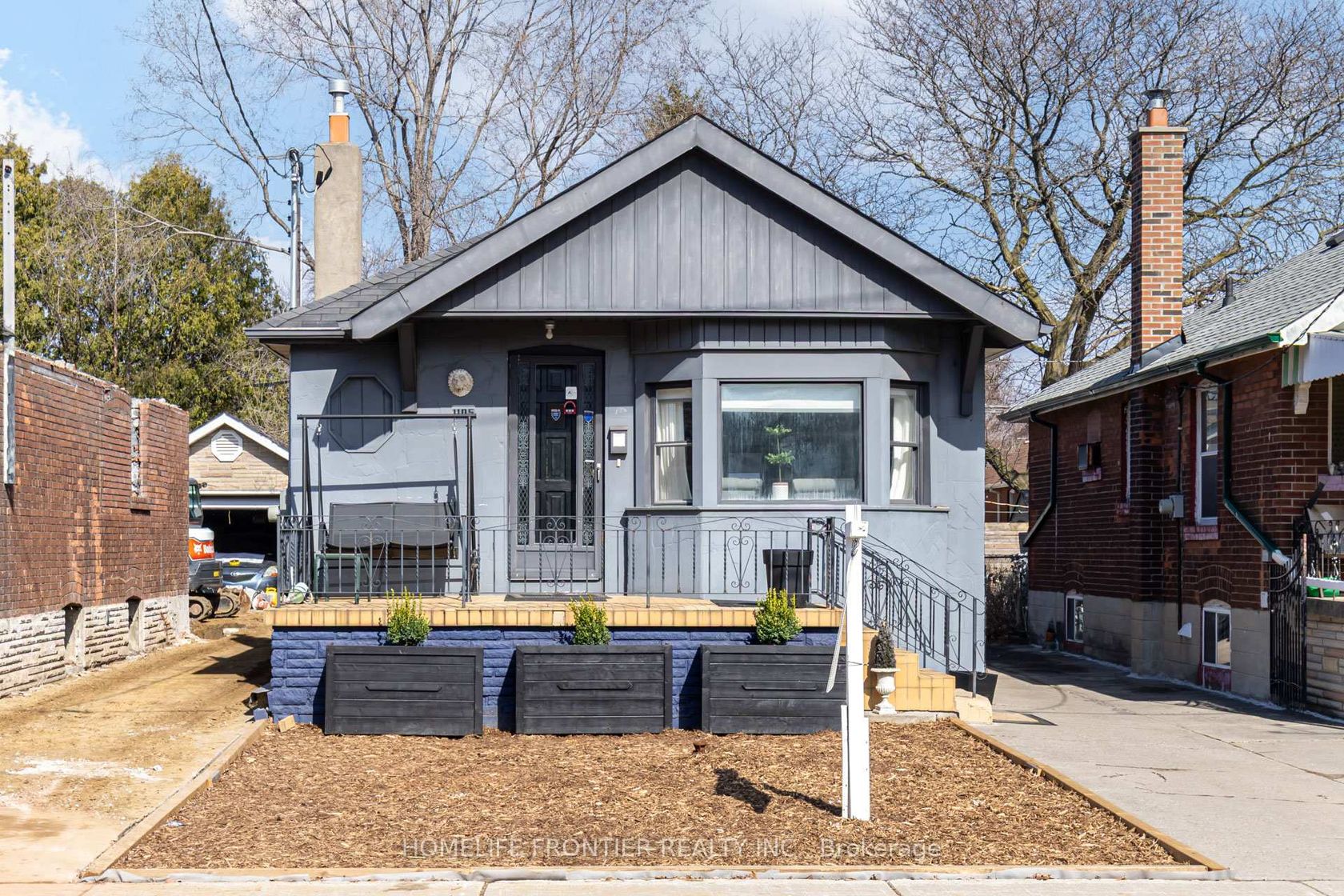 1105 Greenwood Avenue, East York, Toronto 