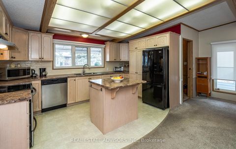 Photo 11 at 50 Juno Crescent, Sutton & Jackson's Point, Georgina