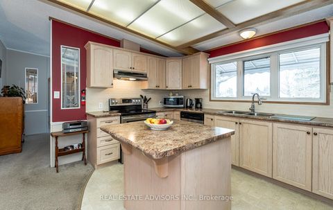 Photo 13 at 50 Juno Crescent, Sutton & Jackson's Point, Georgina