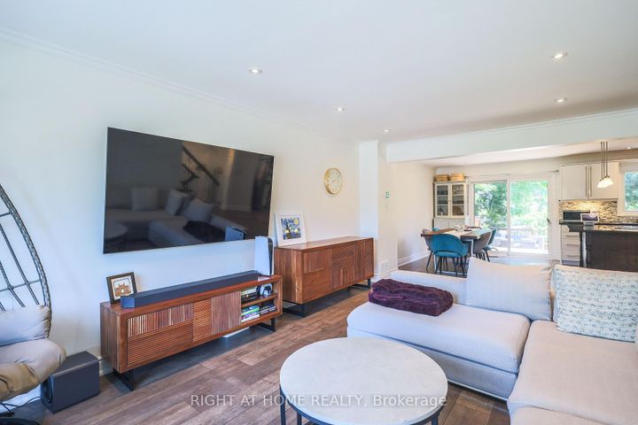 Photo 17 at 2126 Millway Gate, Erin Mills, Mississauga