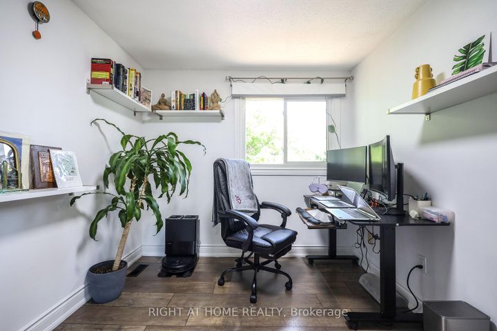 Photo 27 at 2126 Millway Gate, Erin Mills, Mississauga