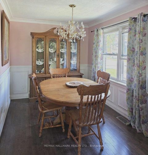 Photo 1 at 115 Lankin Boulevard, East York, Toronto