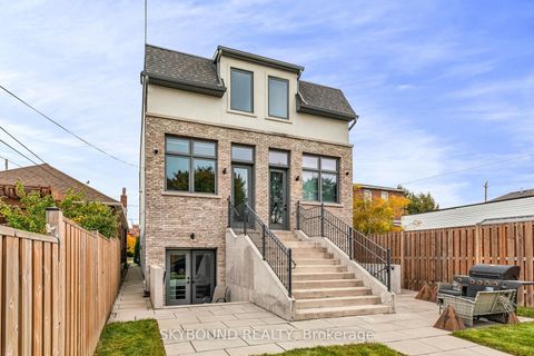 Photo 36 at 323 Mortimer Avenue, East York, Toronto