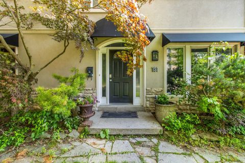 Photo 1 at 181 Bayview Heights Drive, Leaside, Toronto