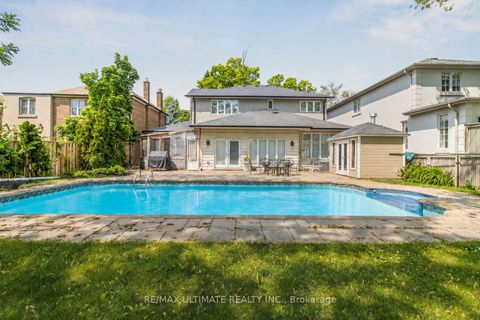 Photo 2 at 181 Bayview Heights Drive, Leaside, Toronto