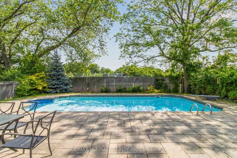 Photo 3 at 181 Bayview Heights Drive, Leaside, Toronto