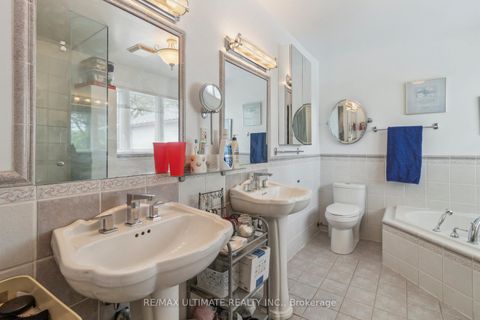 Photo 24 at 181 Bayview Heights Drive, Leaside, Toronto