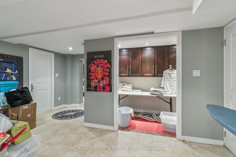Photo 35 at 181 Bayview Heights Drive, Leaside, Toronto