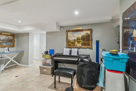Photo 36 at 181 Bayview Heights Drive, Leaside, Toronto