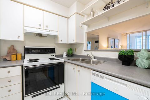 Photo 16 at 407 - 24 Wellesley Street W, Bay Street Corridor, Toronto