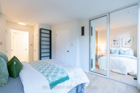Photo 32 at 407 - 24 Wellesley Street W, Bay Street Corridor, Toronto