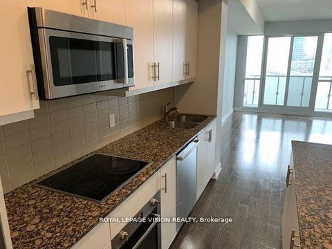 Photo 4 at 1107 - 1 The Esplanade, Waterfront Communities C8, Toronto