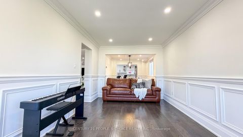 Photo 17 at 2 Irene Drive, Painswick South, Barrie
