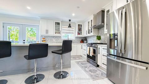 Photo 19 at 2 Irene Drive, Painswick South, Barrie