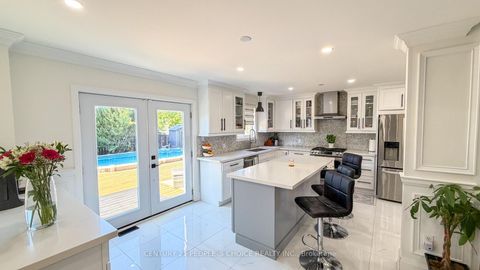 Photo 26 at 2 Irene Drive, Painswick South, Barrie
